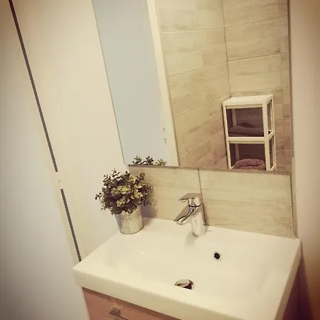 아파트 T3 Centre Ville Avec Patio 레헤르비에르